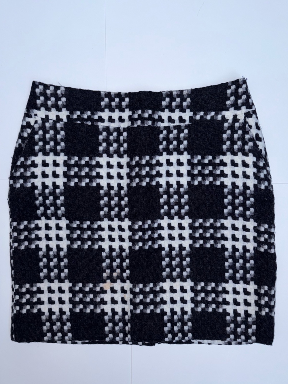 Merona Black and White Check/Plaid Wool pencil skirt